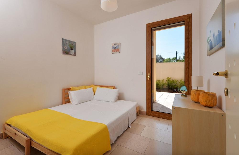 Marelive - Cdshotels Torre dell'Orso Exterior photo