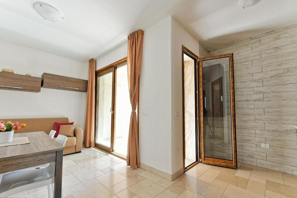 Marelive - Cdshotels Torre dell'Orso Exterior photo