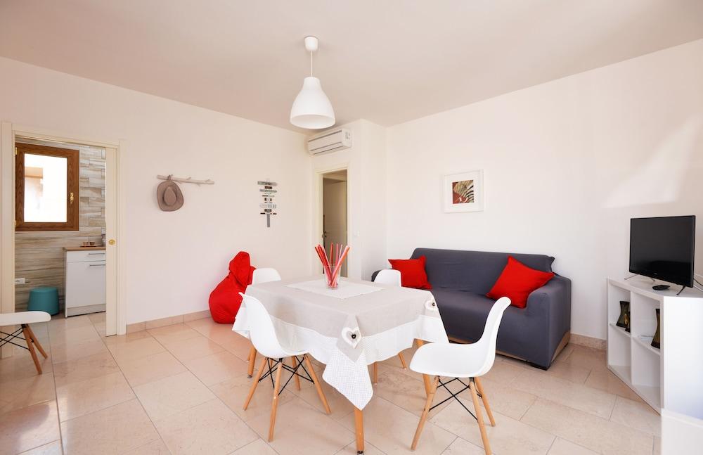 Marelive - Cdshotels Torre dell'Orso Exterior photo