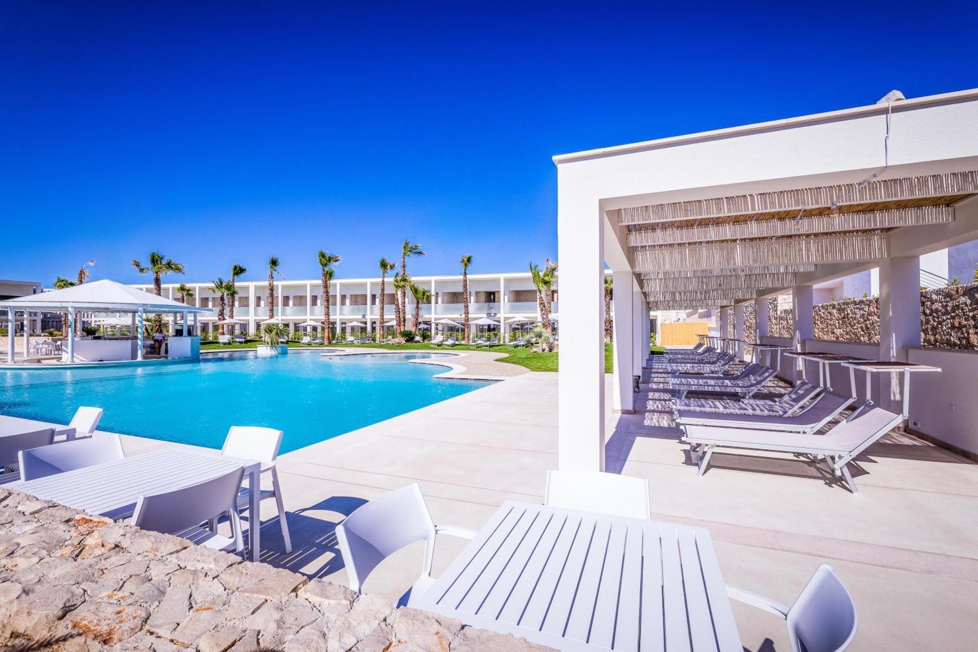 Marelive - Cdshotels Torre dell'Orso Exterior photo