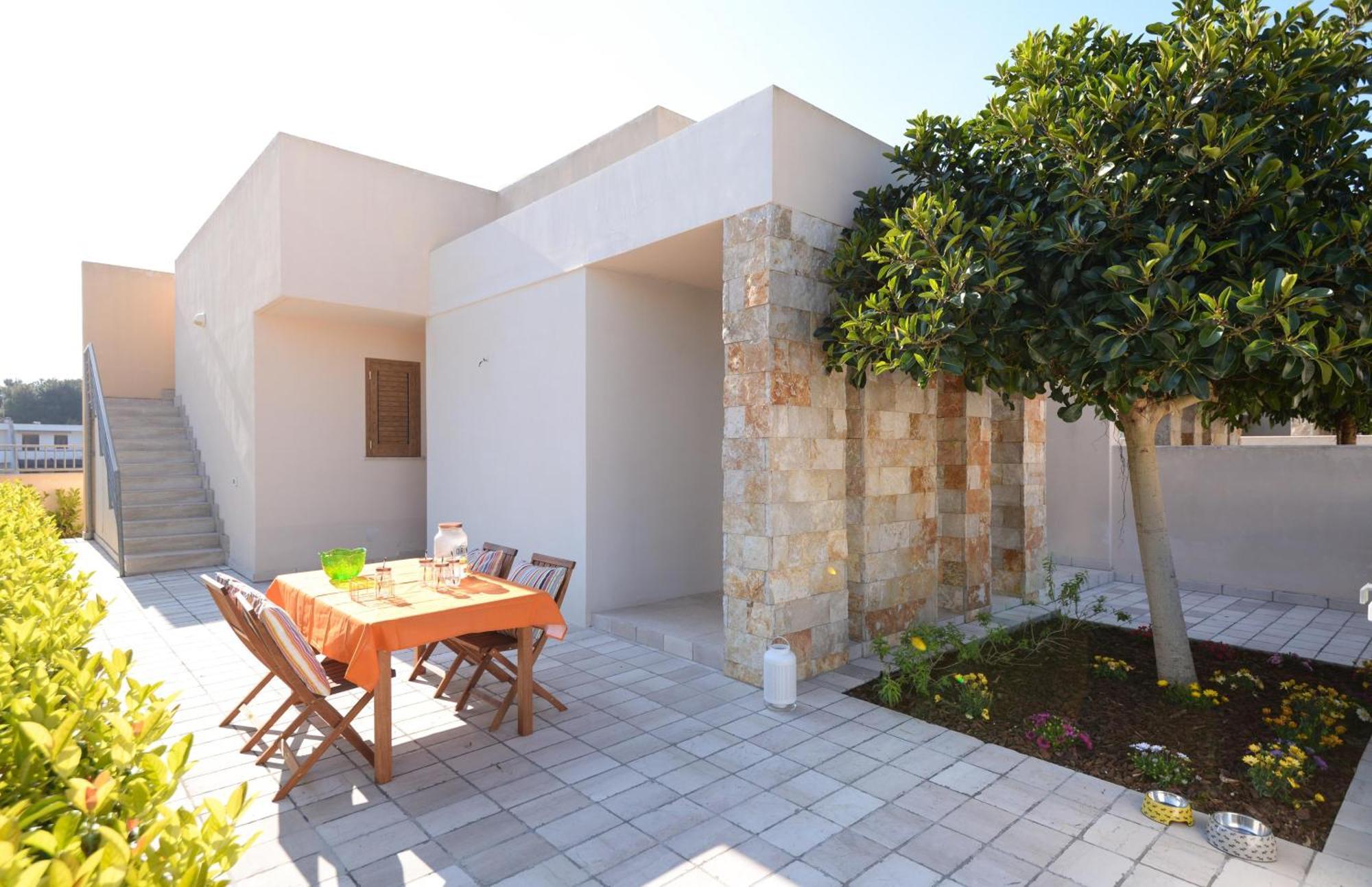 Marelive - Cdshotels Torre dell'Orso Exterior photo